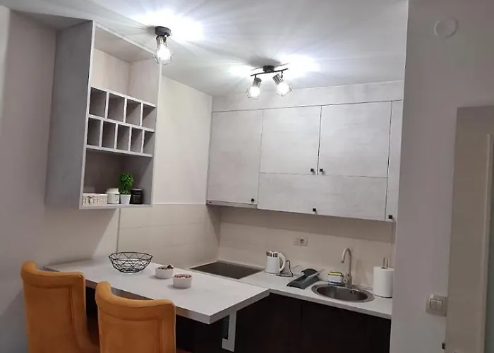 Daire Mara's Cozy Podgoriçe